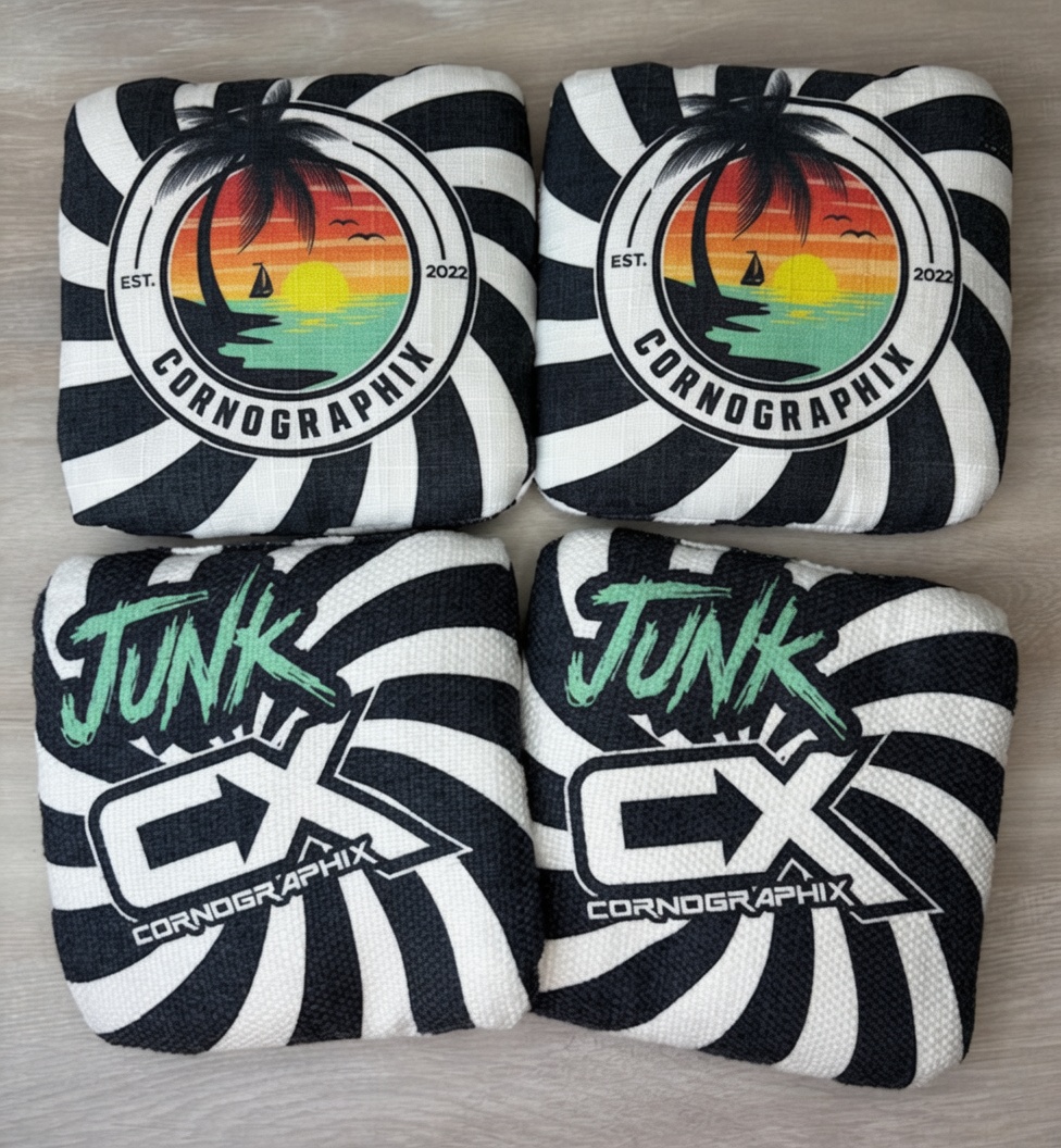 Beachside BW cornhole bag